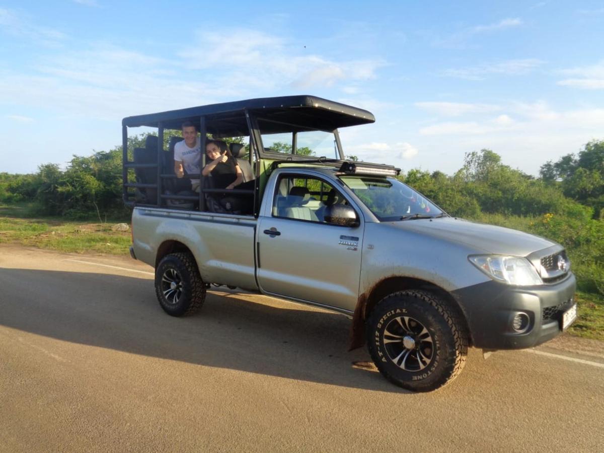 Lavender Home Yala Safari ทิซซามาฮารามา ภายนอก รูปภาพ