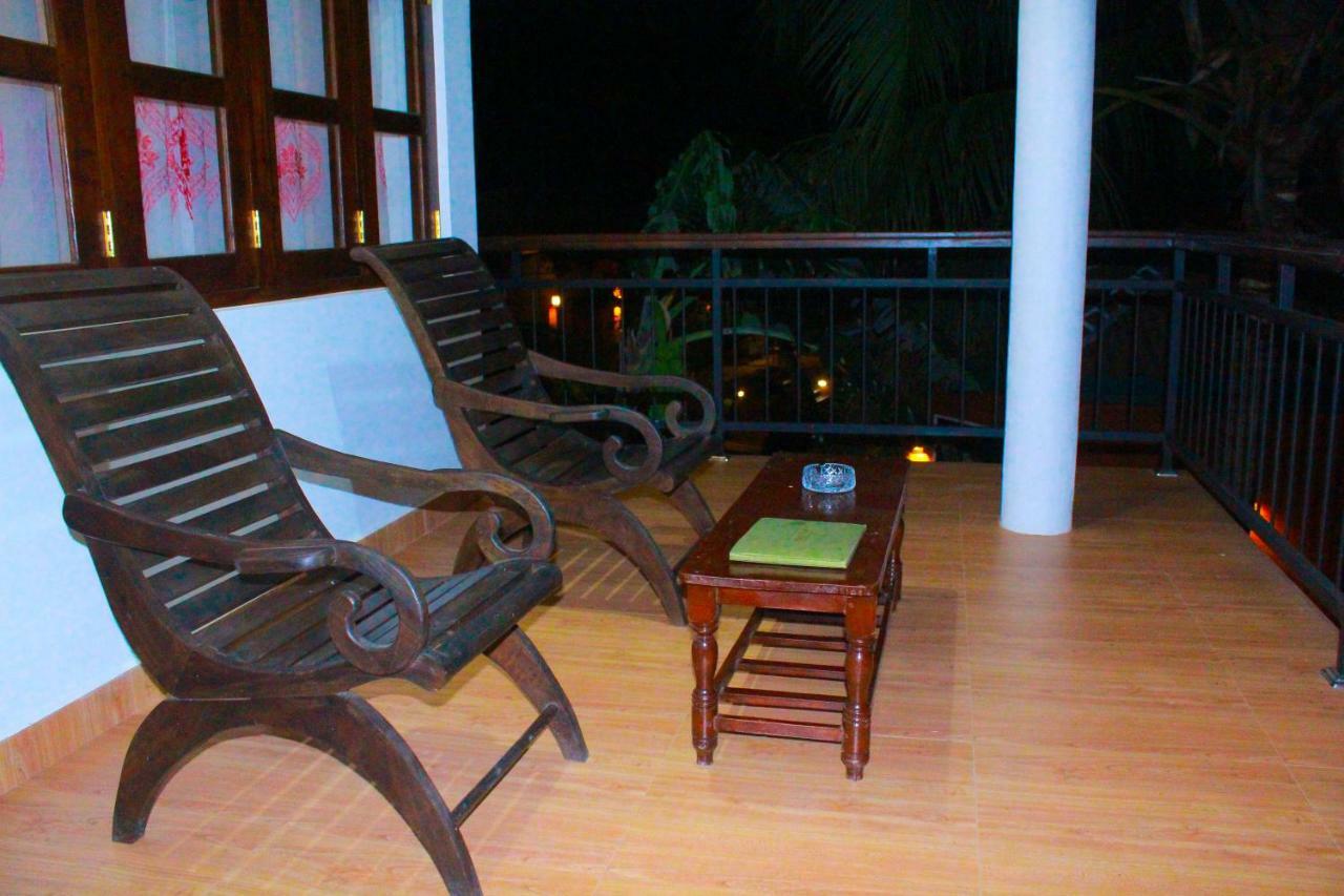 Lavender Home Yala Safari ทิซซามาฮารามา ภายนอก รูปภาพ