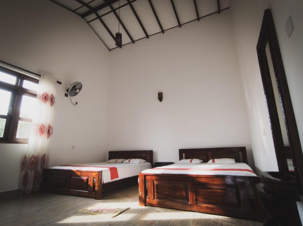 Lavender Home Yala Safari ทิซซามาฮารามา ภายนอก รูปภาพ