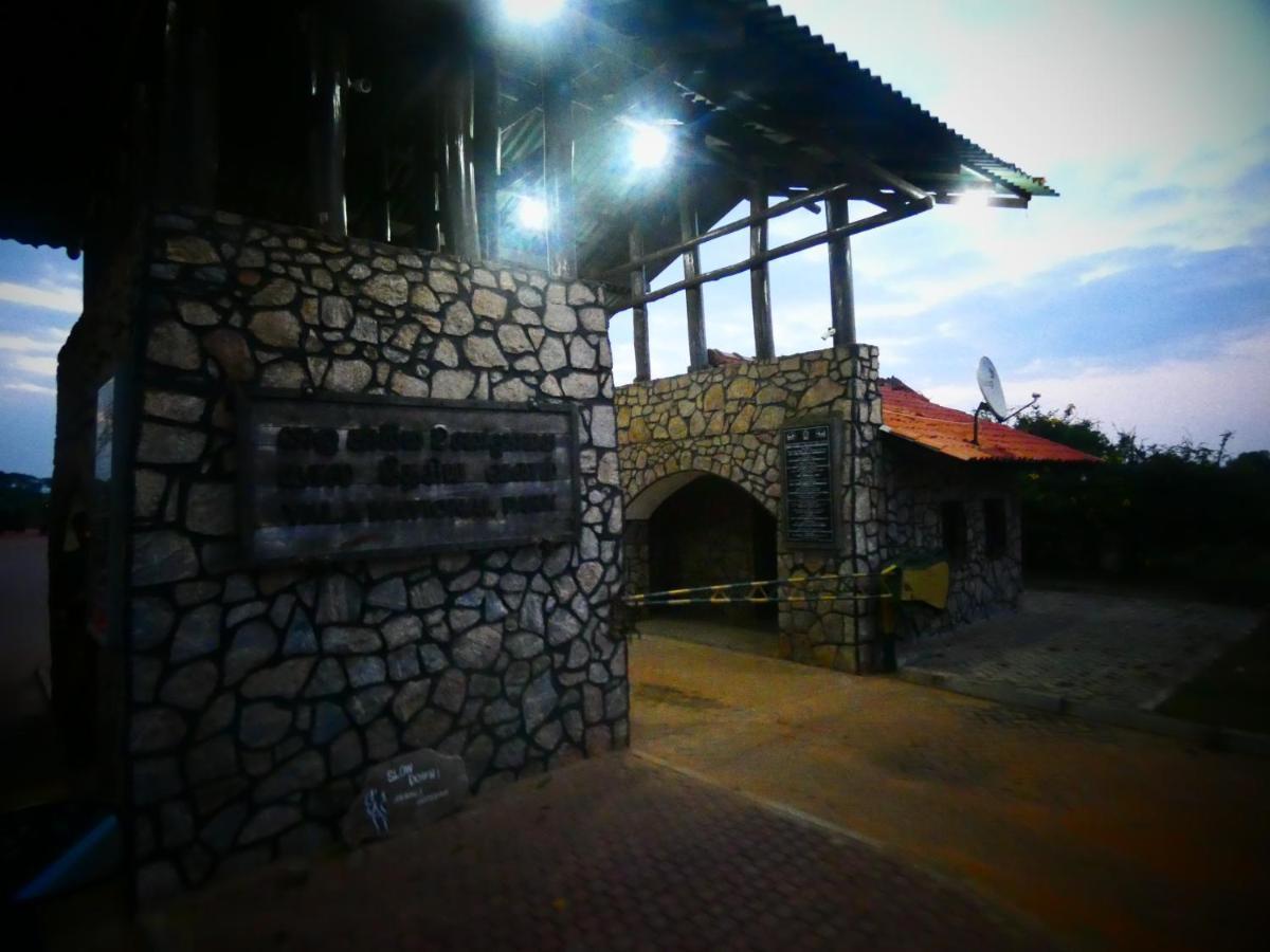 Lavender Home Yala Safari ทิซซามาฮารามา ภายนอก รูปภาพ